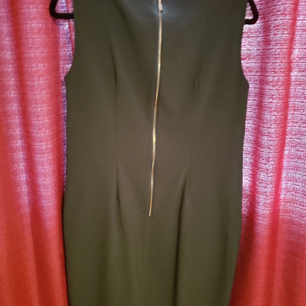 Dark green sheath dress - Picture 2 of 5